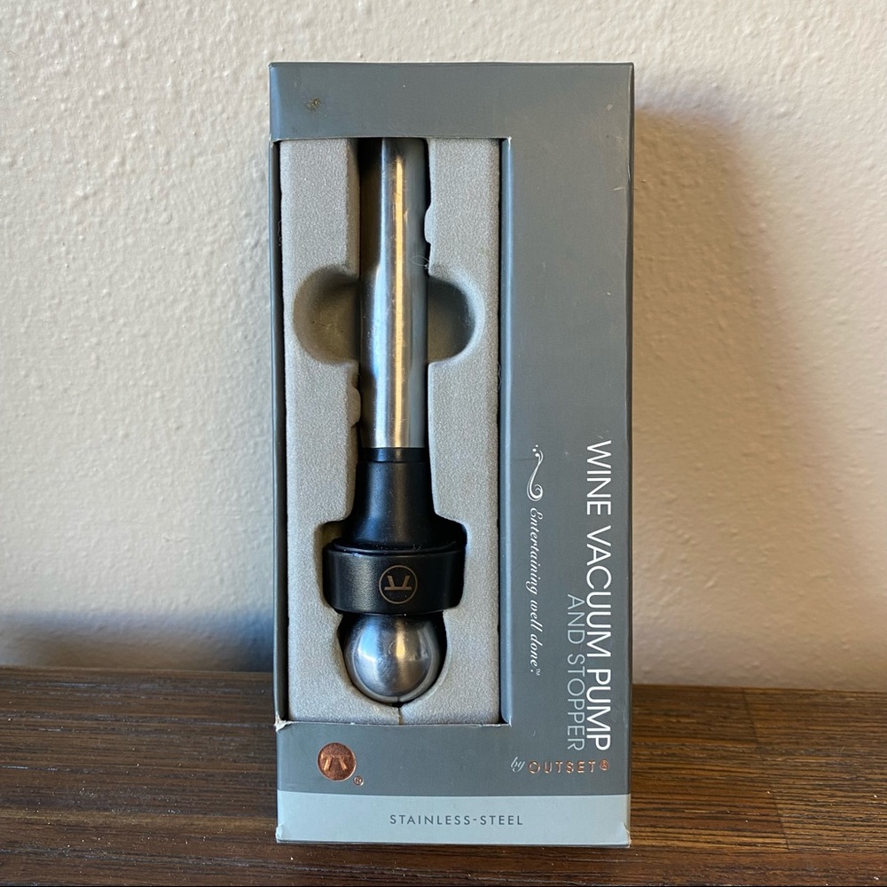 🔷 {3/$20} OUTSET 🍷 Stainless-Steel Wine Vacuum Pump And Stopper